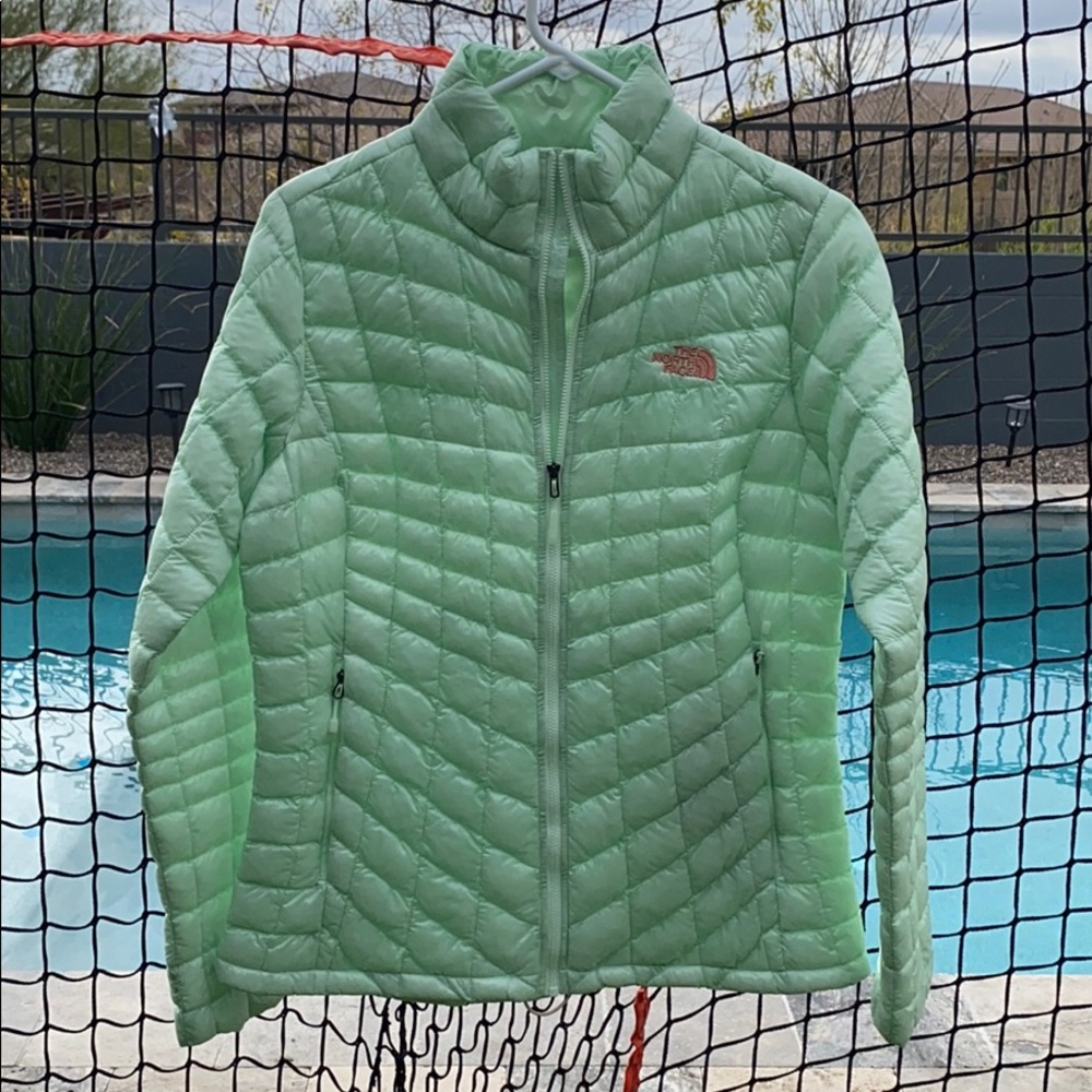 TNF thermoball jacket